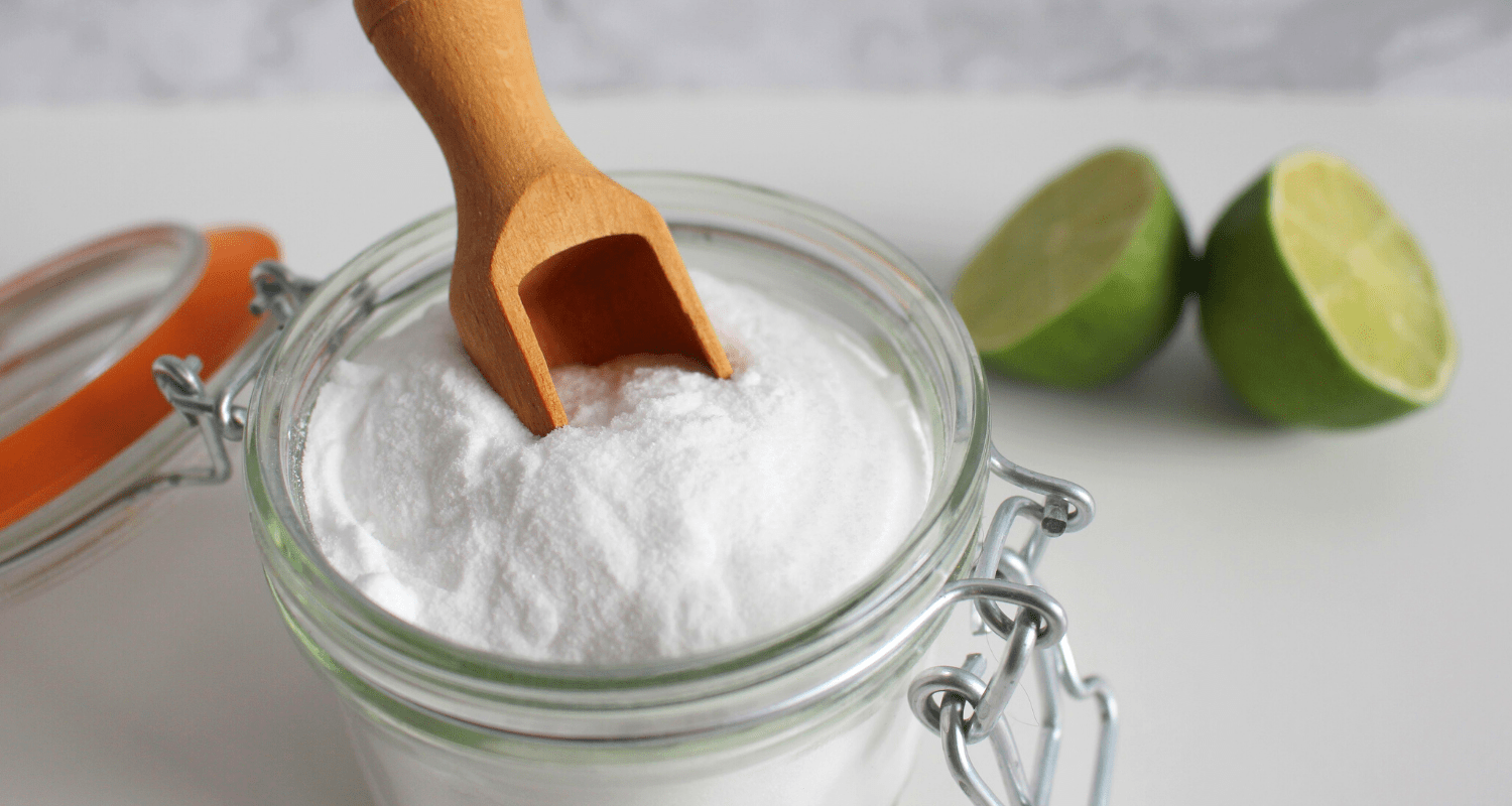 Comment enlever l'odeur d'urine de chat photo bicarbonate