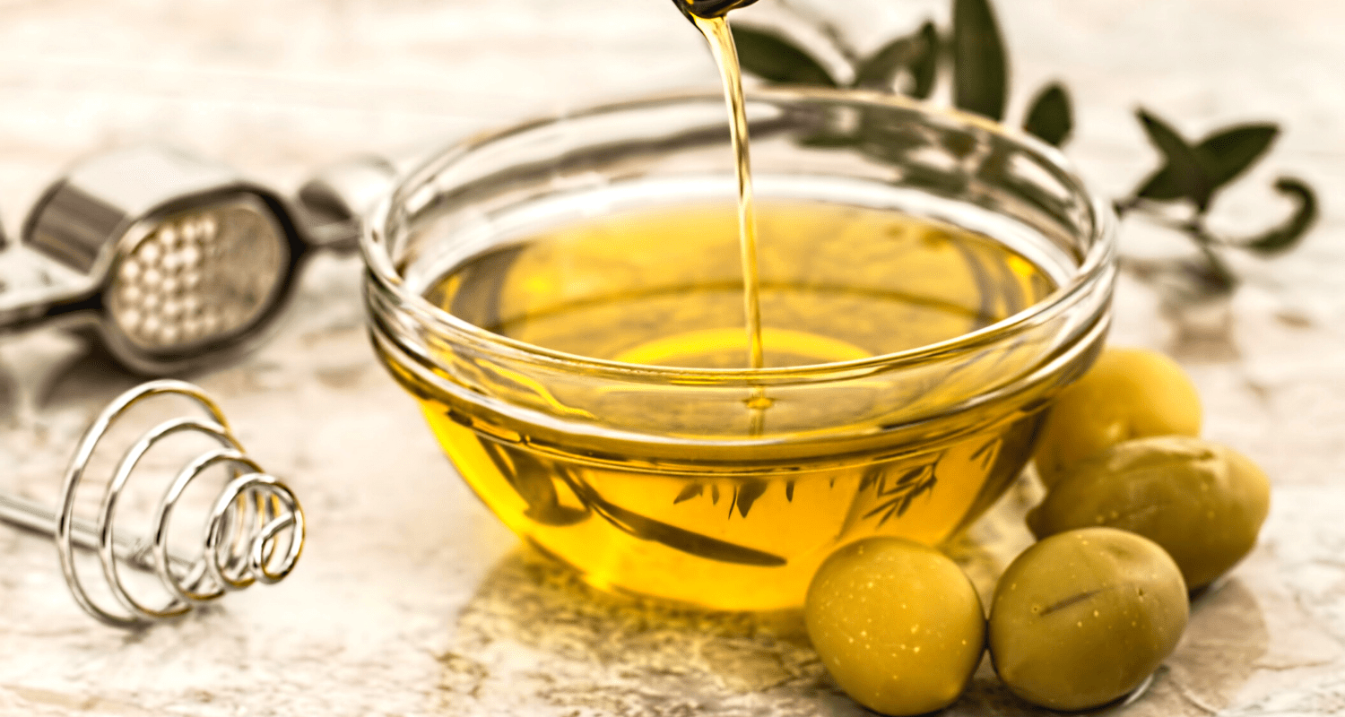 Comment enlever l'odeur d'urine de chat photo huile